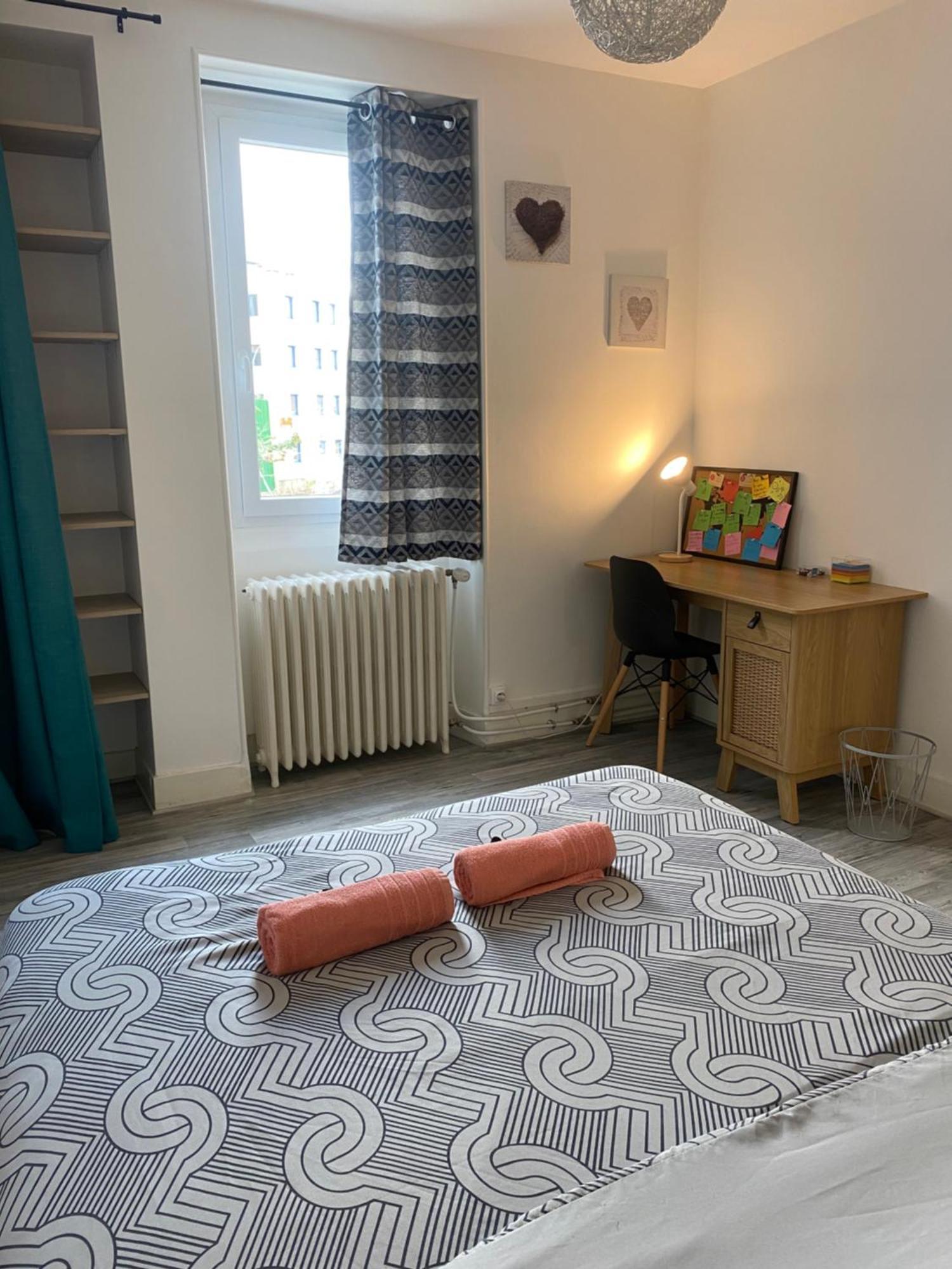 Verger - Parking Gratuit - Calme Chambéry Exterior photo